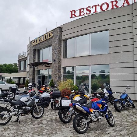 Kruševac Garni Hotel Saradis מראה חיצוני תמונה
