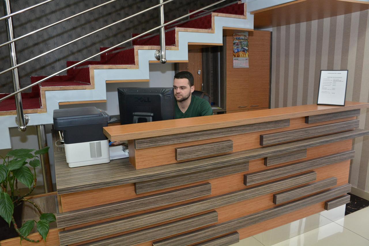 Kruševac Garni Hotel Saradis מראה חיצוני תמונה